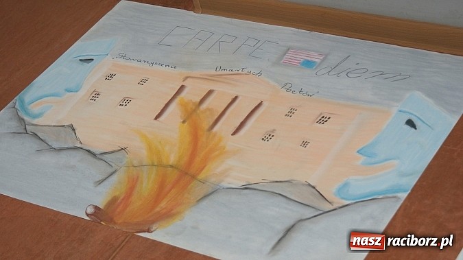 Zdjęcie w galerii na portalu naszraciborz.pl: Tw&oacute;rcze zmagania i wyzwania w książnicy wiadomości z regionu