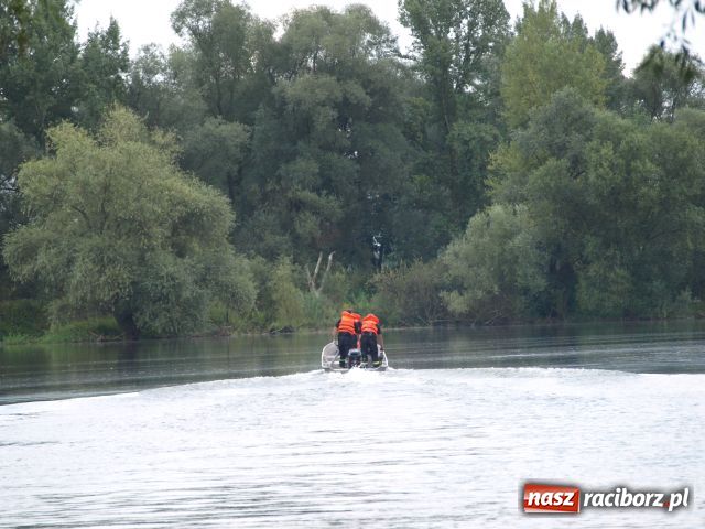 Zdjęcie w galerii na portalu naszraciborz.pl: Mężczyzna utonął w starej Odrze wiadomości z regionu