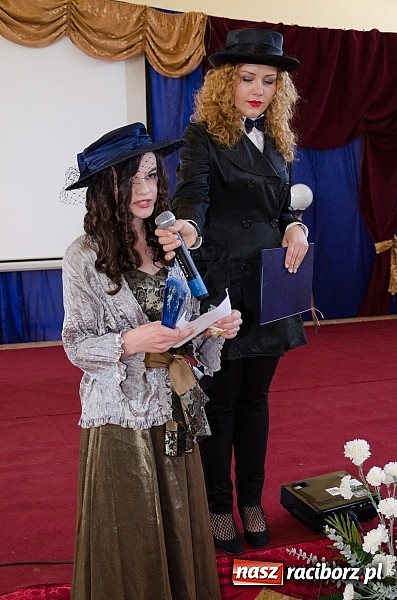 Zdjęcie w galerii na portalu naszraciborz.pl: II LO pożegnało swoich maturzystów. Teraz już tylko nauka przed egzaminem dojrzałości wiadomości z regionu