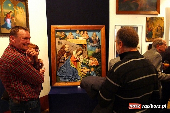 Zdjęcie w galerii na portalu naszraciborz.pl: Twarzą w twarz - nowa wystawa w Muzeum wiadomości z regionu