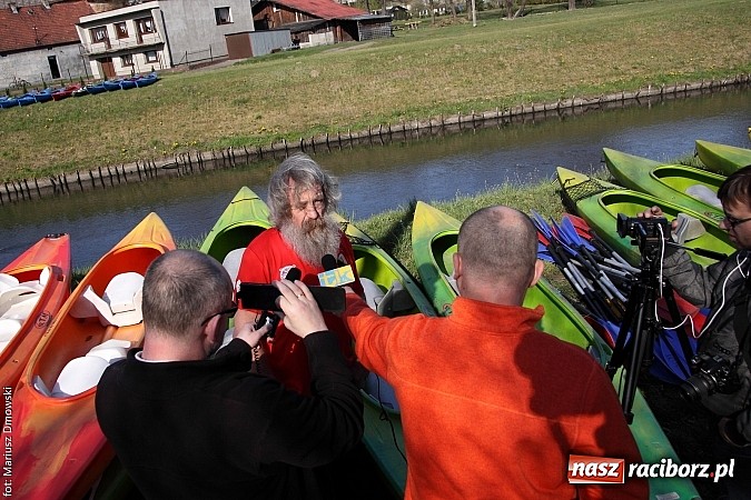 Zdjęcie w galerii na portalu naszraciborz.pl: VI Sprzątanie Rzeki Rudy - znajdź się na zdjęciu wiadomości z regionu