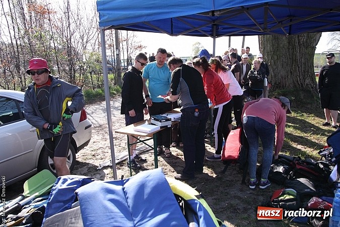 Zdjęcie w galerii na portalu naszraciborz.pl: VI Sprzątanie Rzeki Rudy - znajdź się na zdjęciu wiadomości z regionu