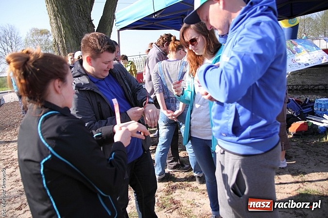 Zdjęcie w galerii na portalu naszraciborz.pl: VI Sprzątanie Rzeki Rudy - znajdź się na zdjęciu wiadomości z regionu