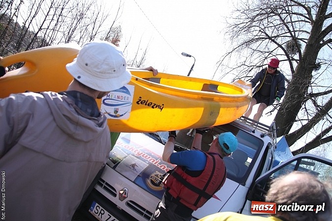Zdjęcie w galerii na portalu naszraciborz.pl: VI Sprzątanie Rzeki Rudy - znajdź się na zdjęciu wiadomości z regionu