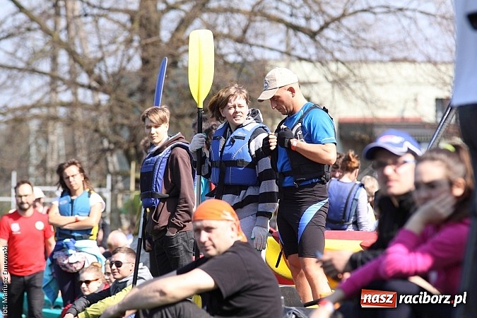 Zdjęcie w galerii na portalu naszraciborz.pl: VI Sprzątanie Rzeki Rudy - znajdź się na zdjęciu wiadomości z regionu