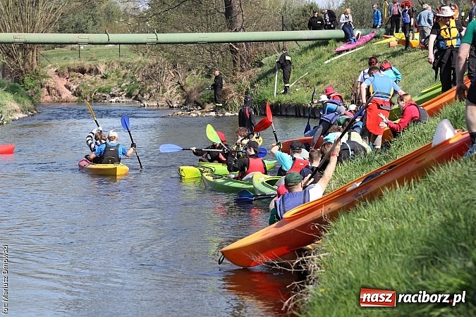 Zdjęcie w galerii na portalu naszraciborz.pl: VI Sprzątanie Rzeki Rudy - znajdź się na zdjęciu wiadomości z regionu
