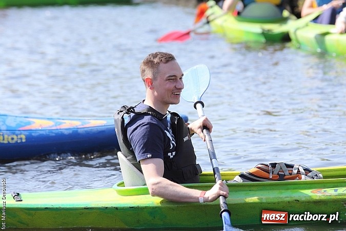 Zdjęcie w galerii na portalu naszraciborz.pl: VI Sprzątanie Rzeki Rudy - znajdź się na zdjęciu wiadomości z regionu