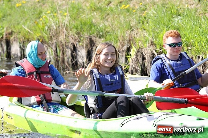 Zdjęcie w galerii na portalu naszraciborz.pl: VI Sprzątanie Rzeki Rudy - znajdź się na zdjęciu wiadomości z regionu