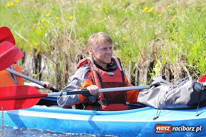 Zdjęcie w galerii na portalu naszraciborz.pl: VI Sprzątanie Rzeki Rudy - znajdź się na zdjęciu wiadomości z regionu