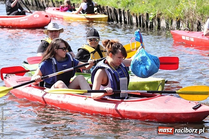 Zdjęcie w galerii na portalu naszraciborz.pl: VI Sprzątanie Rzeki Rudy - znajdź się na zdjęciu wiadomości z regionu