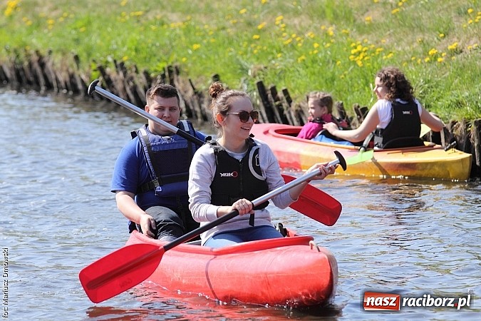 Zdjęcie w galerii na portalu naszraciborz.pl: VI Sprzątanie Rzeki Rudy - znajdź się na zdjęciu wiadomości z regionu
