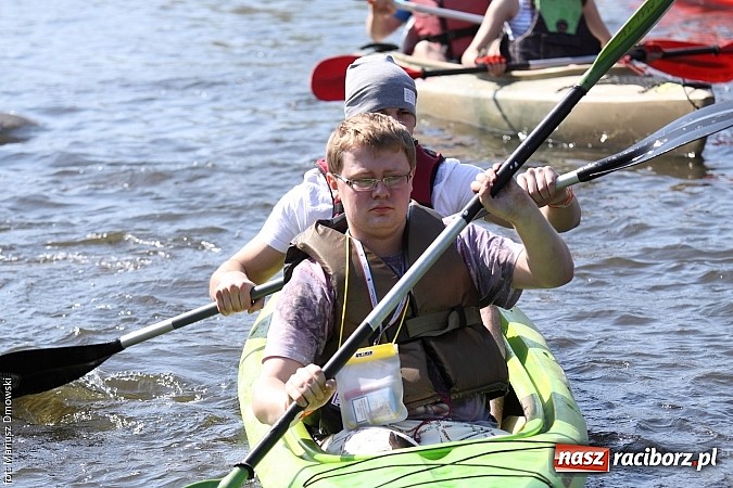 Zdjęcie w galerii na portalu naszraciborz.pl: VI Sprzątanie Rzeki Rudy - znajdź się na zdjęciu wiadomości z regionu