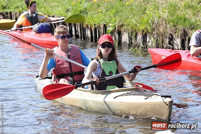 Zdjęcie w galerii na portalu naszraciborz.pl: VI Sprzątanie Rzeki Rudy - znajdź się na zdjęciu wiadomości z regionu