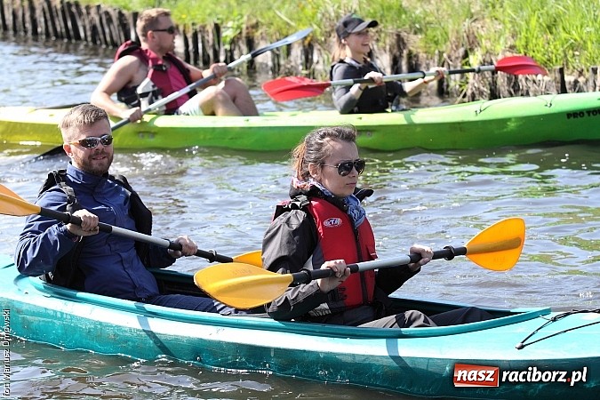 Zdjęcie w galerii na portalu naszraciborz.pl: VI Sprzątanie Rzeki Rudy - znajdź się na zdjęciu wiadomości z regionu