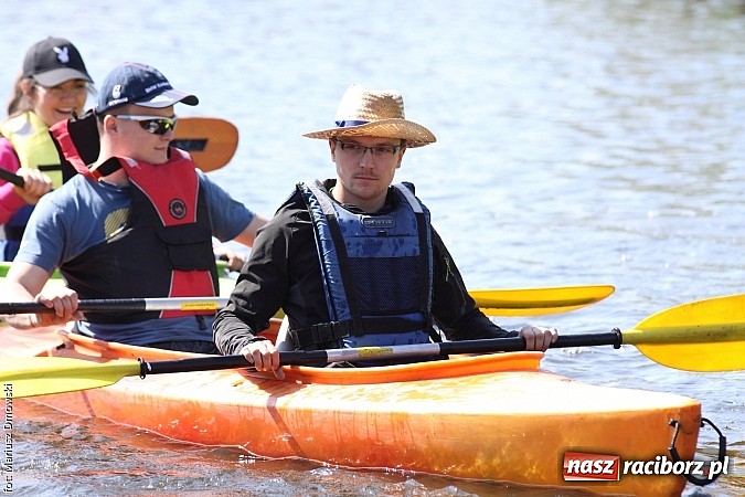 Zdjęcie w galerii na portalu naszraciborz.pl: VI Sprzątanie Rzeki Rudy - znajdź się na zdjęciu wiadomości z regionu