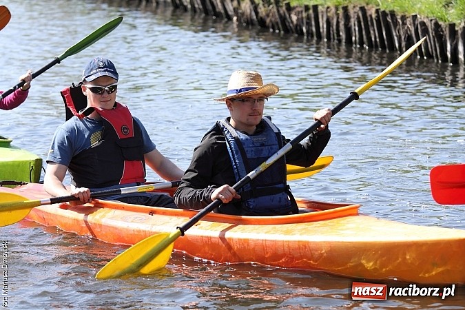 Zdjęcie w galerii na portalu naszraciborz.pl: VI Sprzątanie Rzeki Rudy - znajdź się na zdjęciu wiadomości z regionu