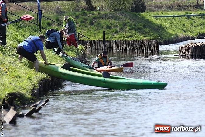 Zdjęcie w galerii na portalu naszraciborz.pl: VI Sprzątanie Rzeki Rudy - znajdź się na zdjęciu wiadomości z regionu