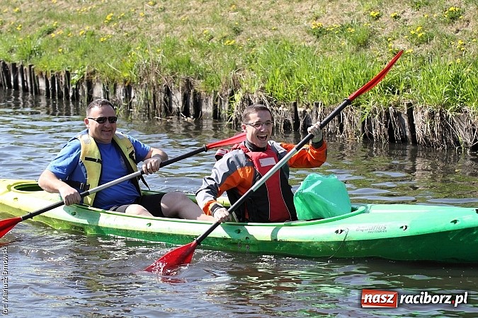 Zdjęcie w galerii na portalu naszraciborz.pl: VI Sprzątanie Rzeki Rudy - znajdź się na zdjęciu wiadomości z regionu