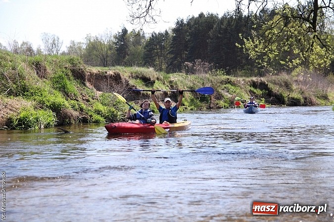 Zdjęcie w galerii na portalu naszraciborz.pl: VI Sprzątanie Rzeki Rudy - znajdź się na zdjęciu wiadomości z regionu