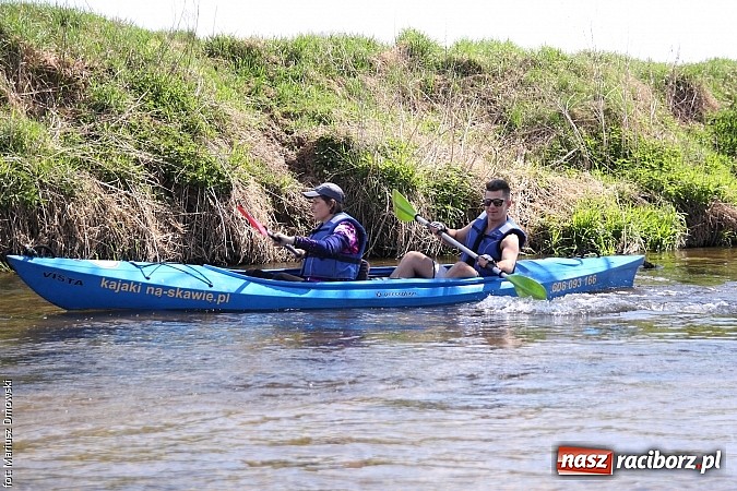 Zdjęcie w galerii na portalu naszraciborz.pl: VI Sprzątanie Rzeki Rudy - znajdź się na zdjęciu wiadomości z regionu