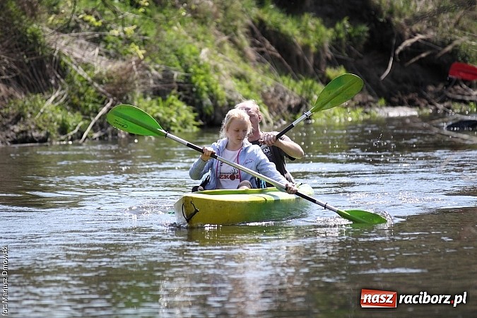 Zdjęcie w galerii na portalu naszraciborz.pl: VI Sprzątanie Rzeki Rudy - znajdź się na zdjęciu wiadomości z regionu