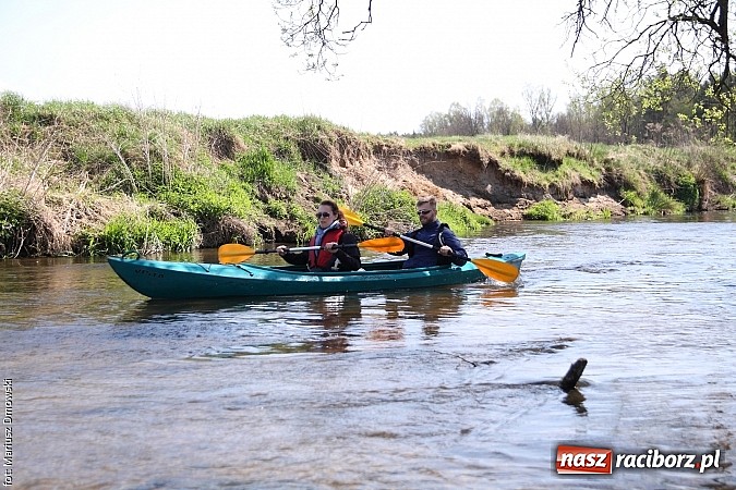 Zdjęcie w galerii na portalu naszraciborz.pl: VI Sprzątanie Rzeki Rudy - znajdź się na zdjęciu wiadomości z regionu