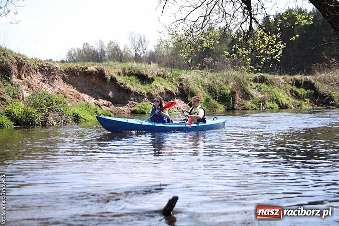 Zdjęcie w galerii na portalu naszraciborz.pl: VI Sprzątanie Rzeki Rudy - znajdź się na zdjęciu wiadomości z regionu