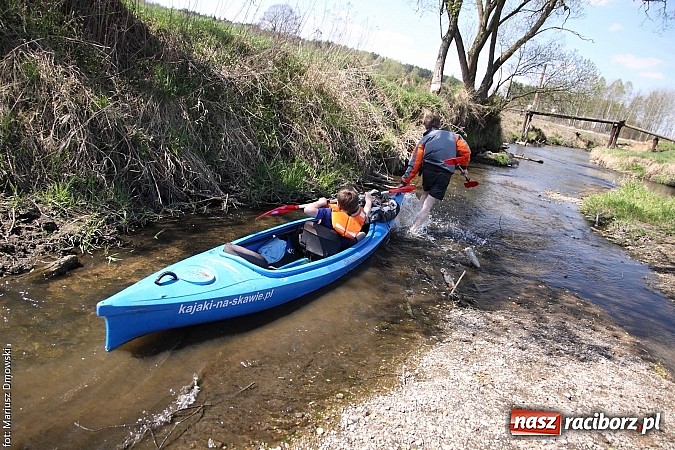 Zdjęcie w galerii na portalu naszraciborz.pl: VI Sprzątanie Rzeki Rudy - znajdź się na zdjęciu wiadomości z regionu