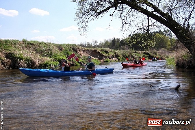 Zdjęcie w galerii na portalu naszraciborz.pl: VI Sprzątanie Rzeki Rudy - znajdź się na zdjęciu wiadomości z regionu