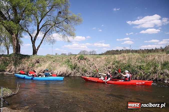 Zdjęcie w galerii na portalu naszraciborz.pl: VI Sprzątanie Rzeki Rudy - znajdź się na zdjęciu wiadomości z regionu