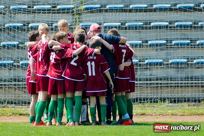 Zdjęcie w galerii na portalu naszraciborz.pl: Kanonada przy Zamkowej. Starcie Unii z Żorami na remis wiadomości z regionu