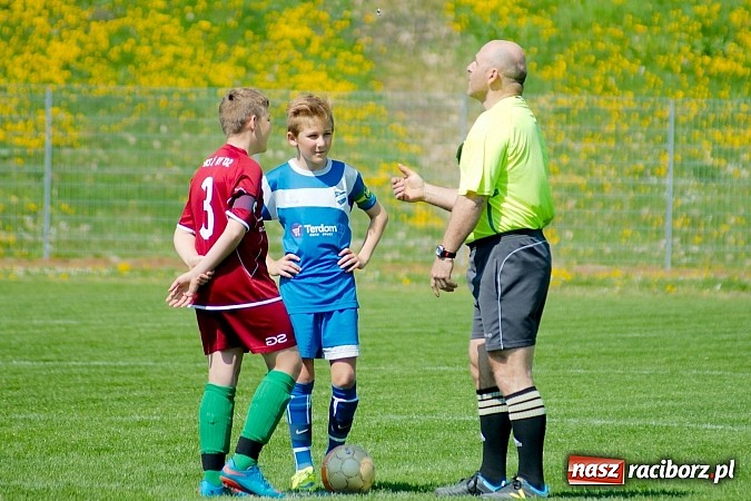 Zdjęcie w galerii na portalu naszraciborz.pl: Kanonada przy Zamkowej. Starcie Unii z Żorami na remis wiadomości z regionu