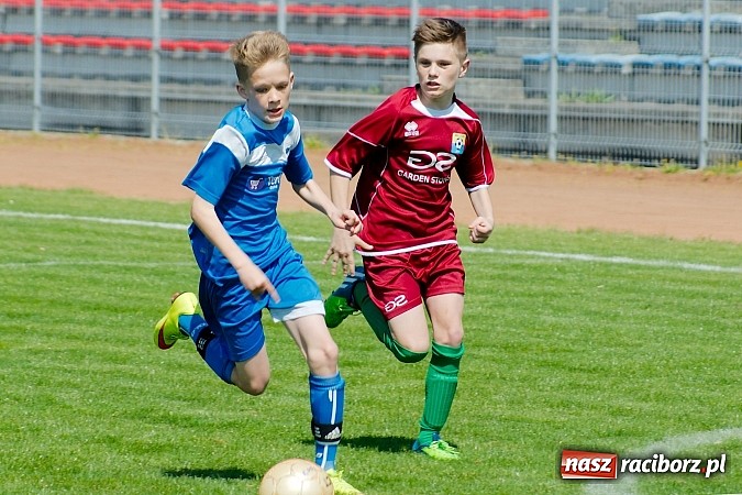 Zdjęcie w galerii na portalu naszraciborz.pl: Kanonada przy Zamkowej. Starcie Unii z Żorami na remis wiadomości z regionu