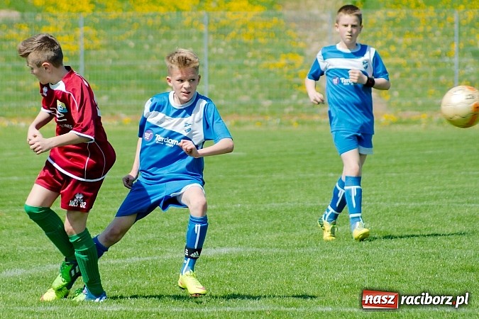 Zdjęcie w galerii na portalu naszraciborz.pl: Kanonada przy Zamkowej. Starcie Unii z Żorami na remis wiadomości z regionu