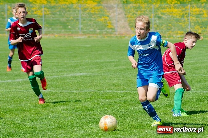 Zdjęcie w galerii na portalu naszraciborz.pl: Kanonada przy Zamkowej. Starcie Unii z Żorami na remis wiadomości z regionu