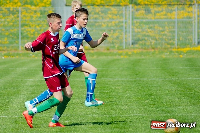 Zdjęcie w galerii na portalu naszraciborz.pl: Kanonada przy Zamkowej. Starcie Unii z Żorami na remis wiadomości z regionu