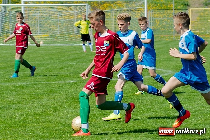 Zdjęcie w galerii na portalu naszraciborz.pl: Kanonada przy Zamkowej. Starcie Unii z Żorami na remis wiadomości z regionu