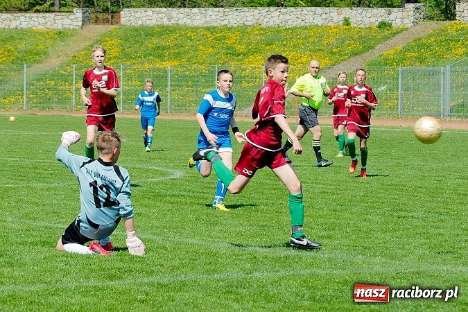 Zdjęcie w galerii na portalu naszraciborz.pl: Kanonada przy Zamkowej. Starcie Unii z Żorami na remis wiadomości z regionu