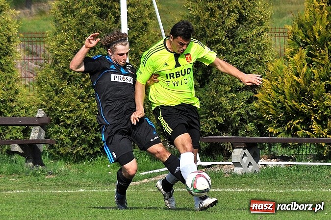 Zdjęcie w galerii na portalu naszraciborz.pl: Lider z Borucina przegrał w Czernicy wiadomości z regionu