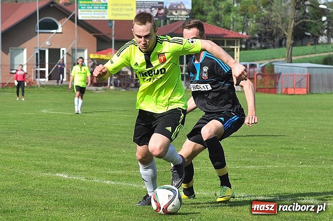 Zdjęcie w galerii na portalu naszraciborz.pl: Lider z Borucina przegrał w Czernicy wiadomości z regionu