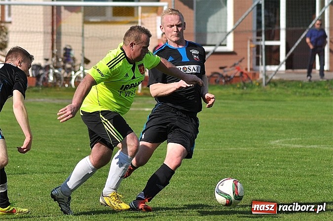 Zdjęcie w galerii na portalu naszraciborz.pl: Lider z Borucina przegrał w Czernicy wiadomości z regionu