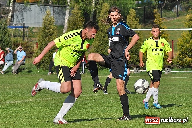 Zdjęcie w galerii na portalu naszraciborz.pl: Lider z Borucina przegrał w Czernicy wiadomości z regionu