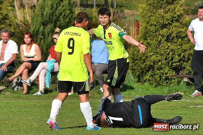 Zdjęcie w galerii na portalu naszraciborz.pl: Lider z Borucina przegrał w Czernicy wiadomości z regionu