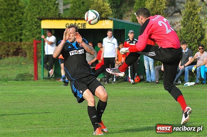 Zdjęcie w galerii na portalu naszraciborz.pl: Lider z Borucina przegrał w Czernicy wiadomości z regionu