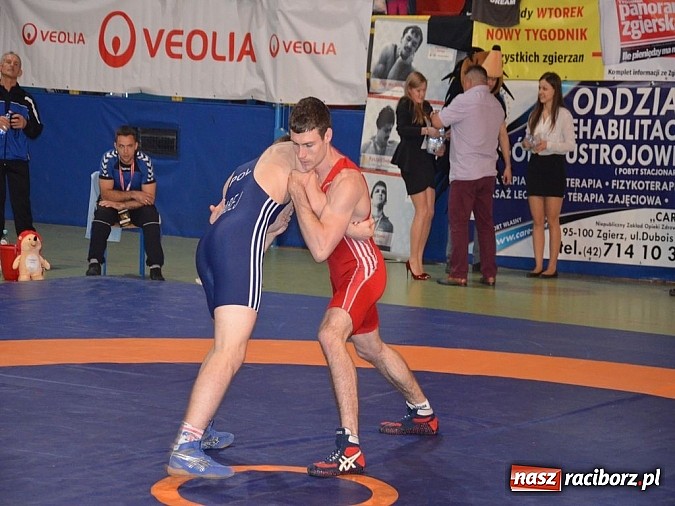 Zdjęcie w galerii na portalu naszraciborz.pl: Rewelacyjny start zapaśników Unii i Dębu na MP w zapasach  wiadomości z regionu