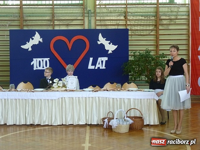 Zdjęcie w galerii na portalu naszraciborz.pl: Dzień otwarty w szkole w Tworkowie i zolyty na Śląsku wiadomości z regionu