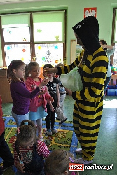 Zdjęcie w galerii na portalu naszraciborz.pl: Uczniowie Budowlanki edukują już w przedszkolu  wiadomości z regionu