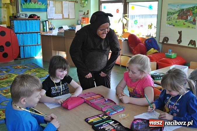 Zdjęcie w galerii na portalu naszraciborz.pl: Uczniowie Budowlanki edukują już w przedszkolu  wiadomości z regionu