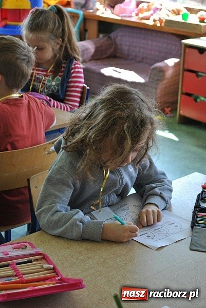 Zdjęcie w galerii na portalu naszraciborz.pl: Uczniowie Budowlanki edukują już w przedszkolu  wiadomości z regionu