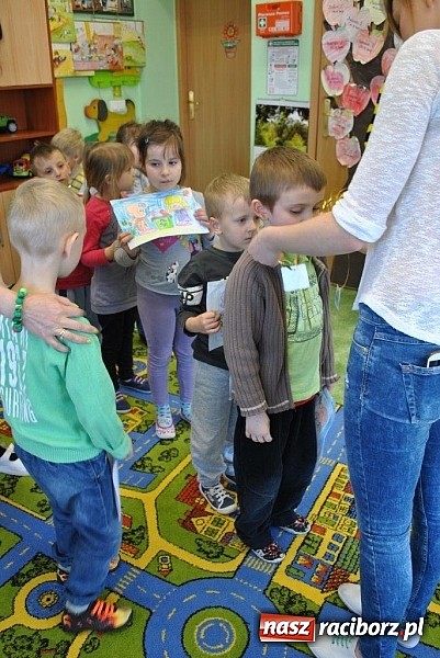 Zdjęcie w galerii na portalu naszraciborz.pl: Uczniowie Budowlanki edukują już w przedszkolu  wiadomości z regionu